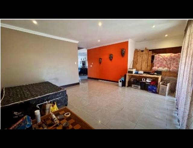 4 BEDROOM PROPERTY TO RENT IN SOMERSET PARK